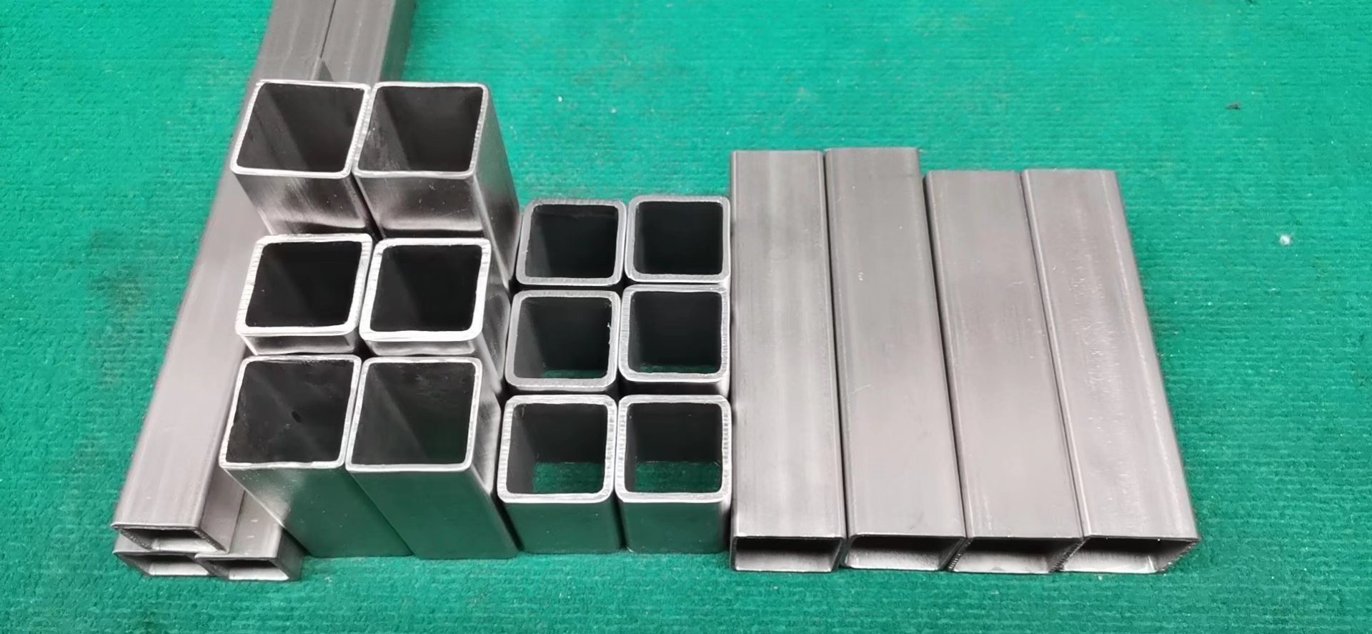 Tuyau en titane de forme spéciale Grade5 ASTM B861 ASTM B338